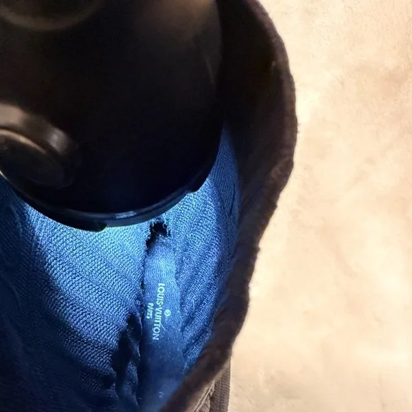 Louis Vuitton Silhouette Monogram Heel Sock Boots
Size 40 - Picture 4 of 13